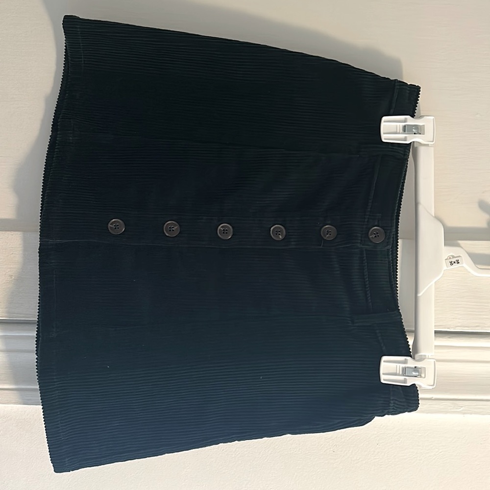 Medium Emerald Green Courdory Skirt Forever 21